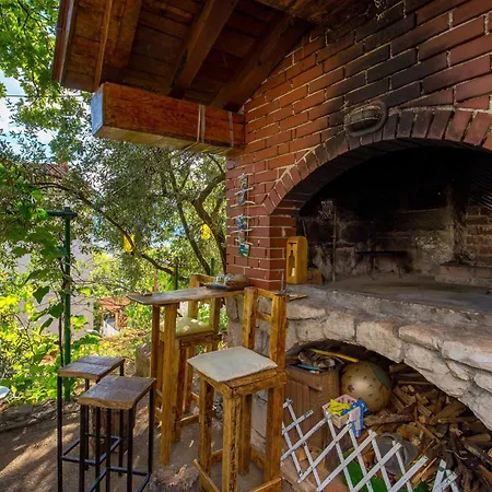 Διαμέρισμα 2 Bedroom Gorgeous In *