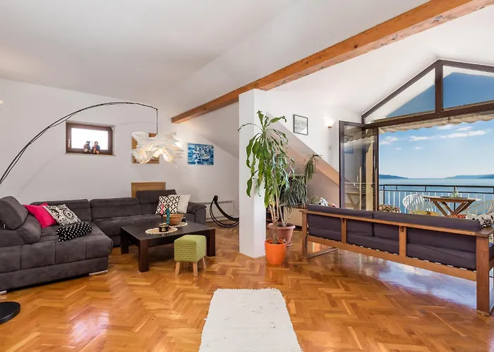 2 Bedroom Gorgeous In *